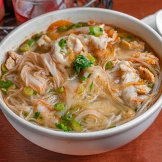 Pho Tom Yum Chicken
